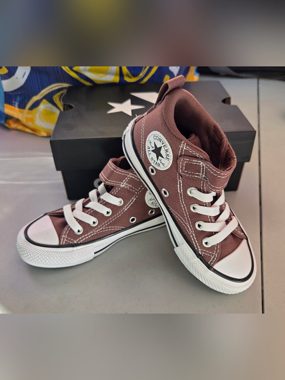 Converse Chuck Taylors Kids Brown High-Top Sneakers Size 11